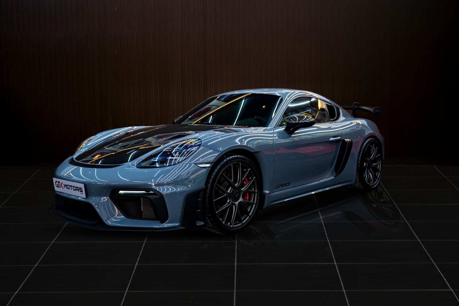 Porsche GT4 RS